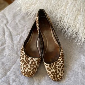 Pelle Moda Animal Print Flats 12M
